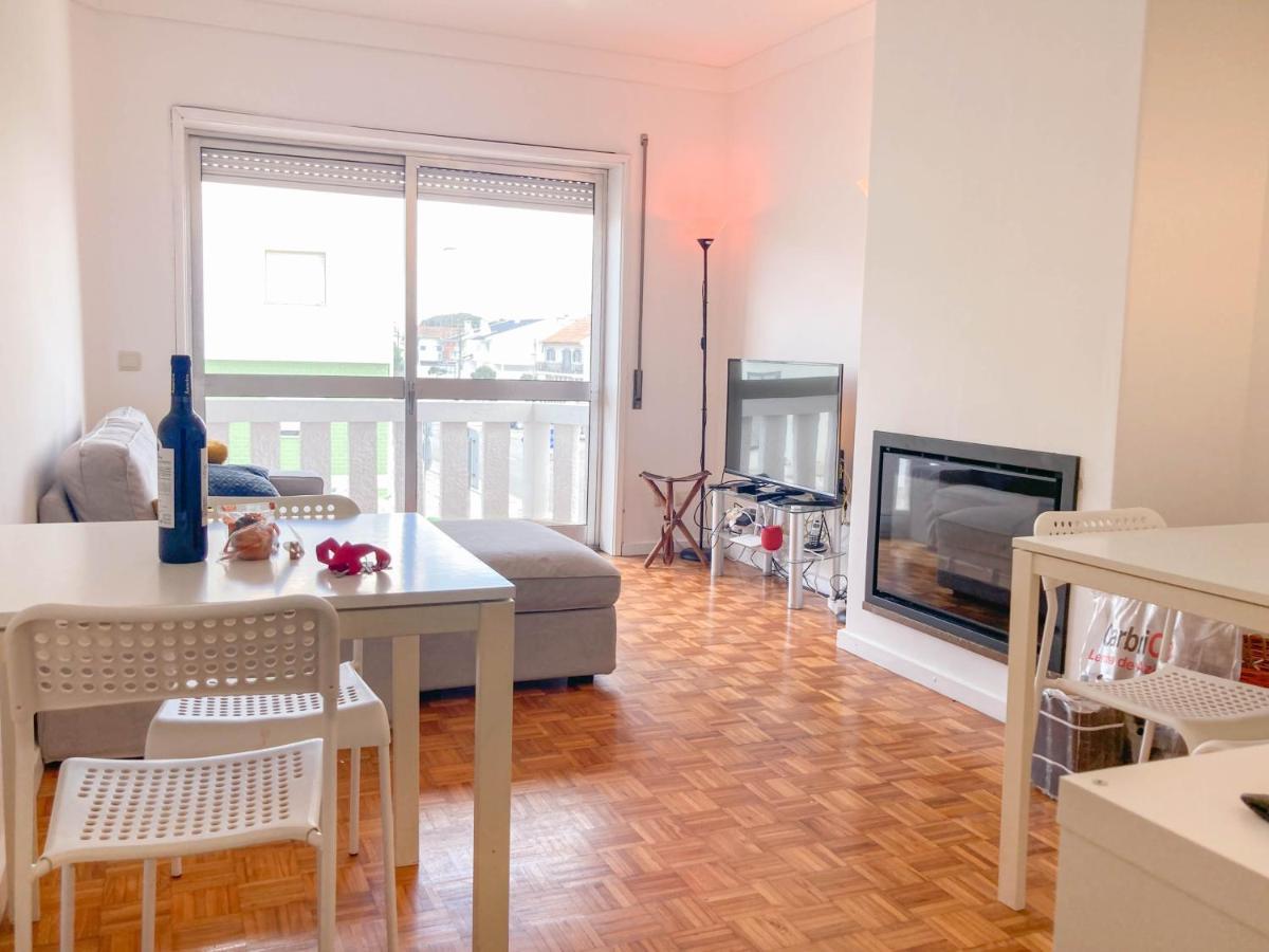 Beach Lovers Surf House - Aveiro - Praia Da Barra Luaran gambar